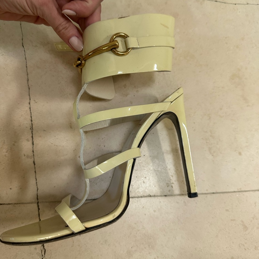 Gucci off white ankle strap heel sz 40